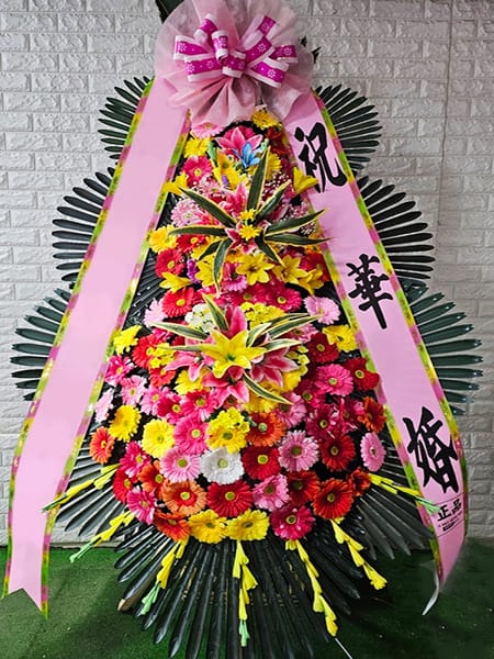 노블발렌티 삼성점 투자사 및 금융 파트너사 임직원분들이 보내주신 격식 있는 화환